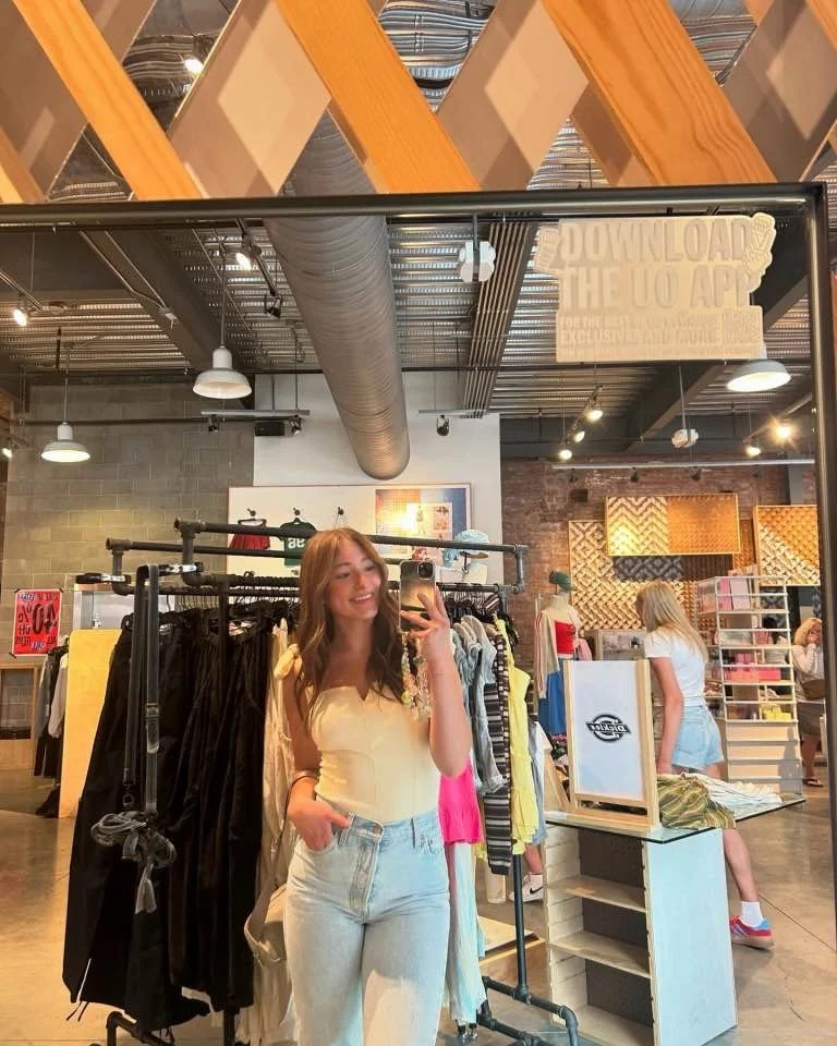 Washington slut Candace lost in IRL game image 14
