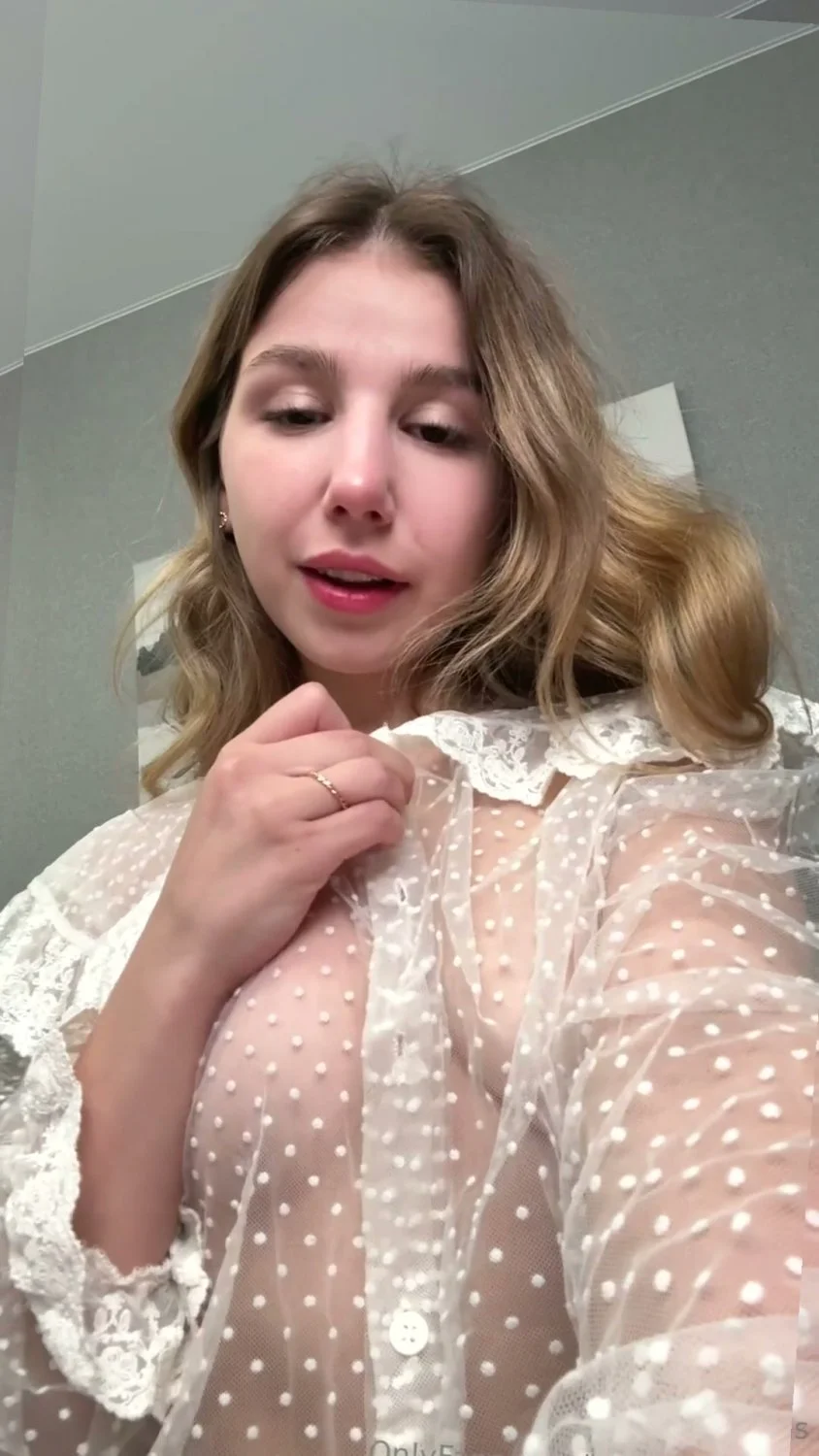 🔞 tight ass slutty slut deepthroat shaved pussy nude 🍑💦 OF image 3