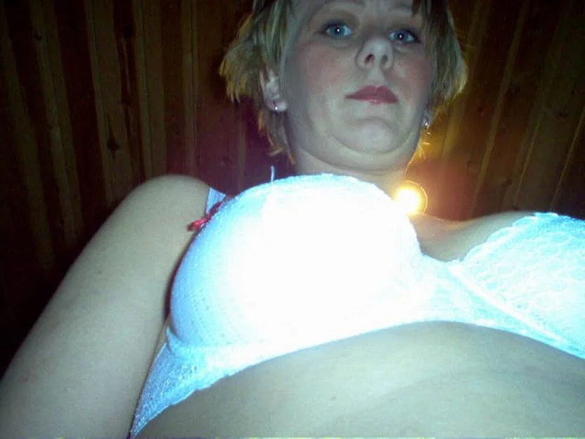 More amateur pics image 30