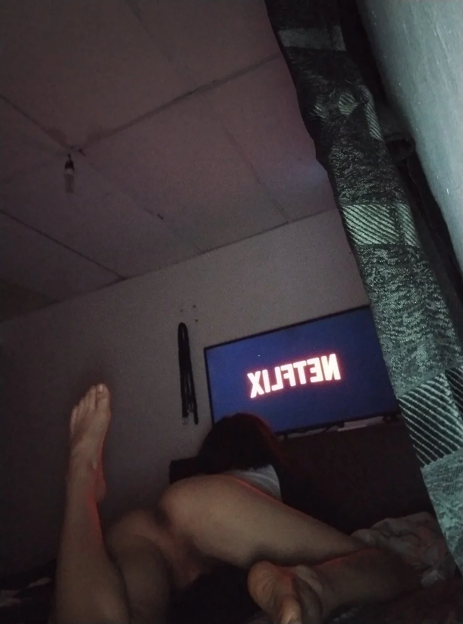 me to watch Netflix at your house? image 5