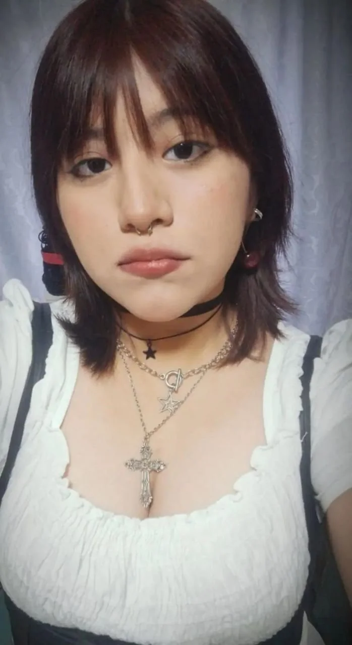 Más de mi novia image 3