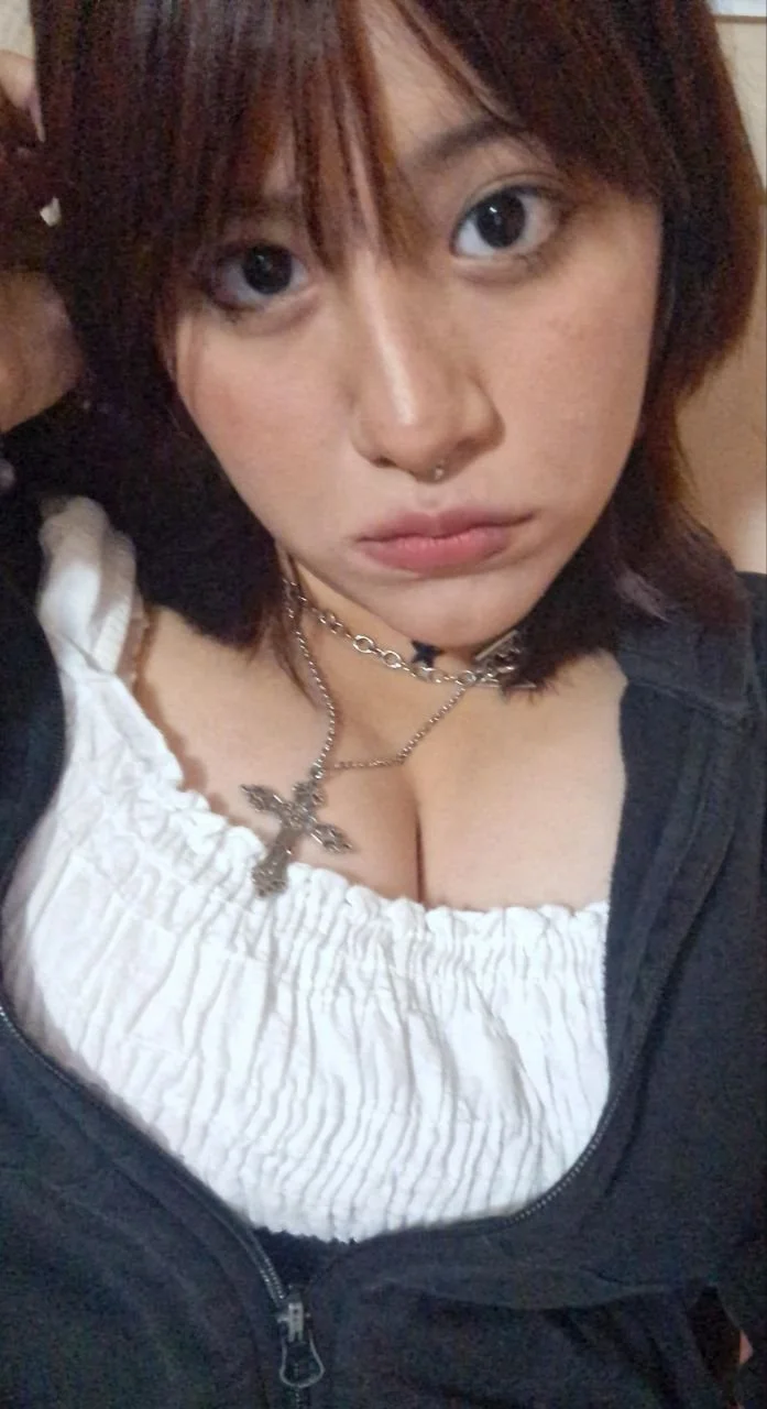 Más de mi novia image 4