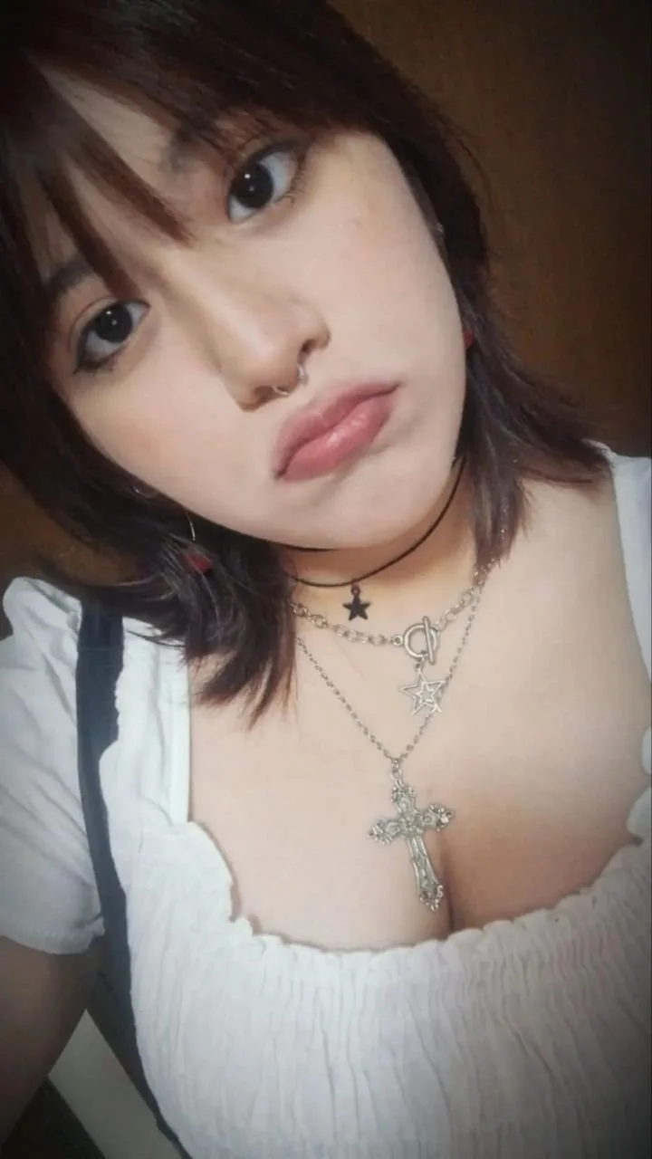 Más de mi novia image 6