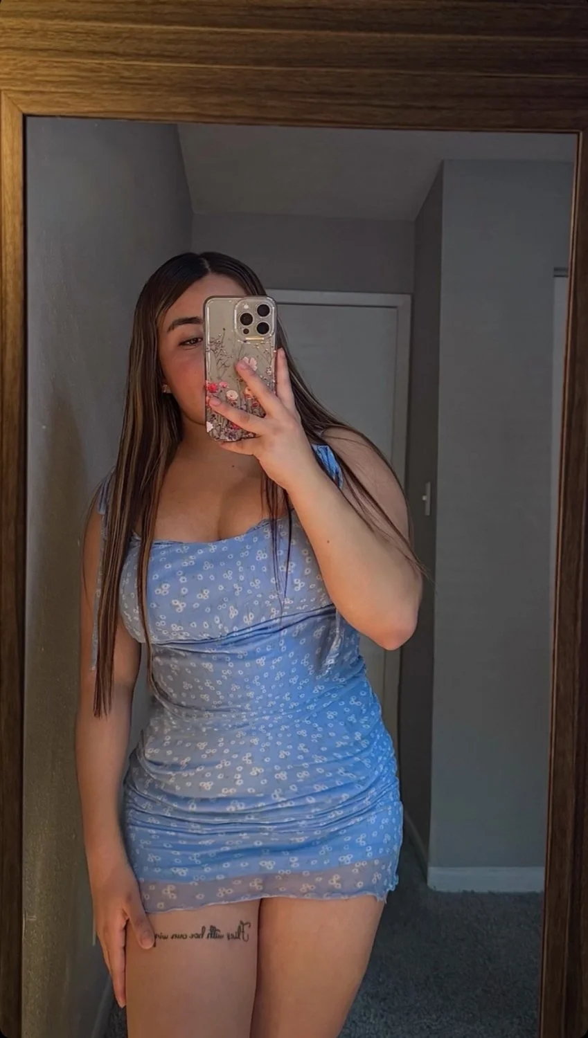 Yessi flores 🥵🥵 image 13