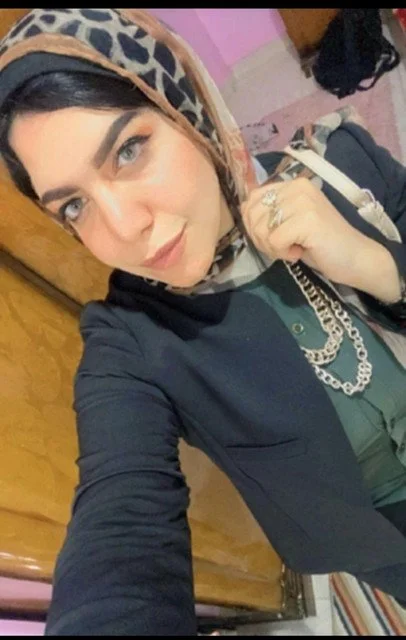 Hijabi Arab image 3