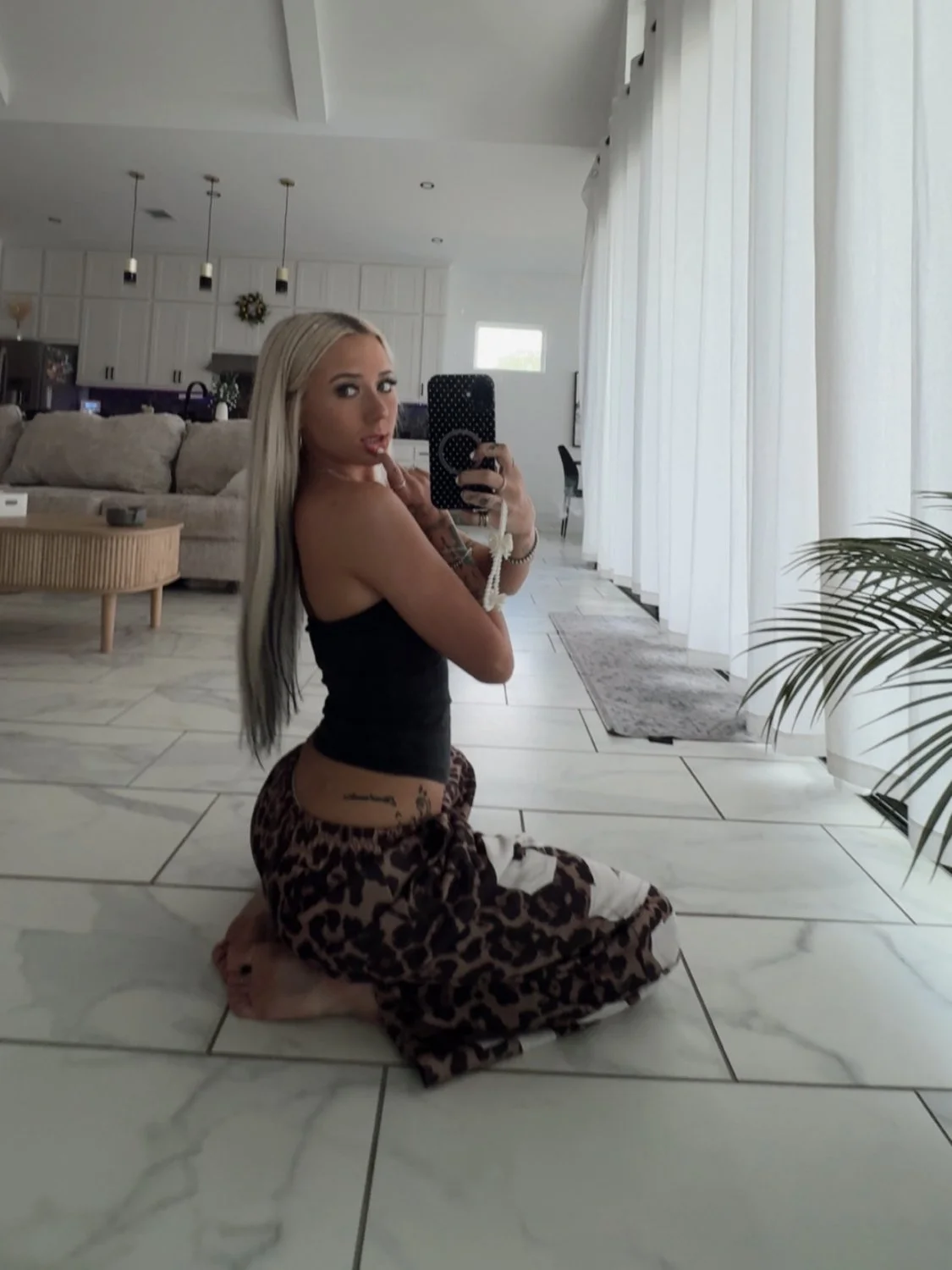 TikTok Cuties 328 image 11
