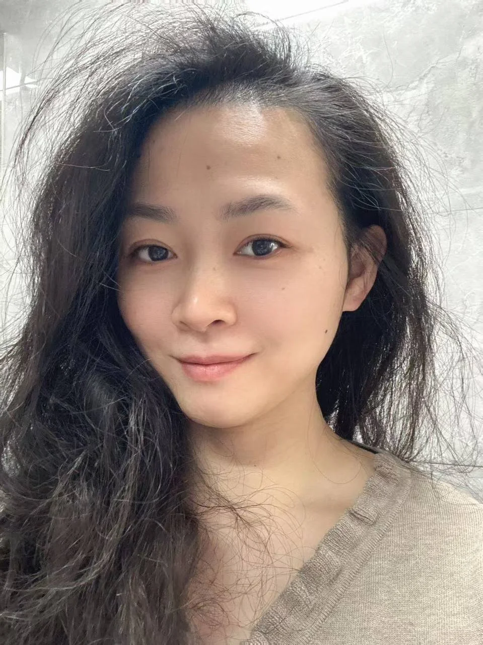 Lu Chinese milf image 2