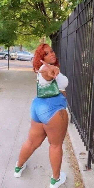 BBW Sexy thot Tay image 6