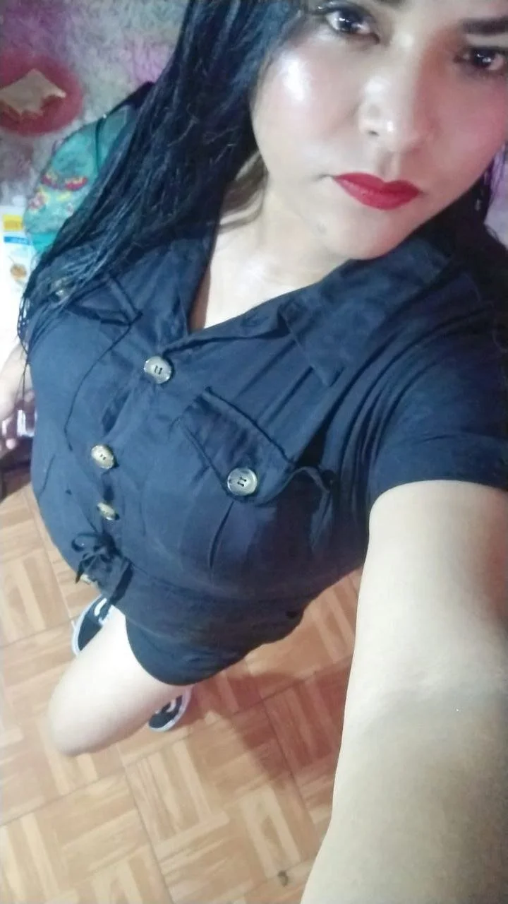 Me envían a esta Marranita deliciosa, por apoyo económico y te da unas deliciosas cogidas image 2