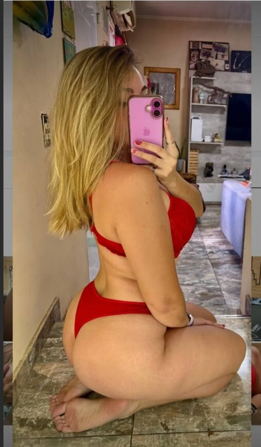 Cami barrionue argentina tiktoker image 3