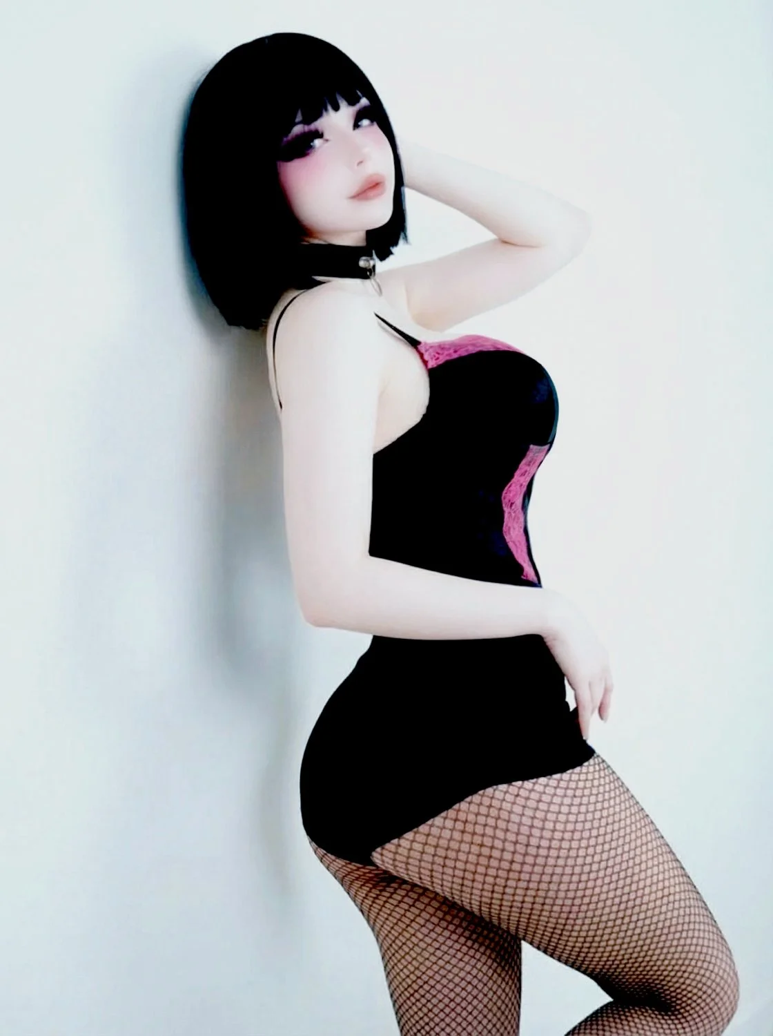 Cosplaying Sex Doll with an Instagram 😒🤷 Dolls creep me out. Just wanted to show y'all. Weird AF main image