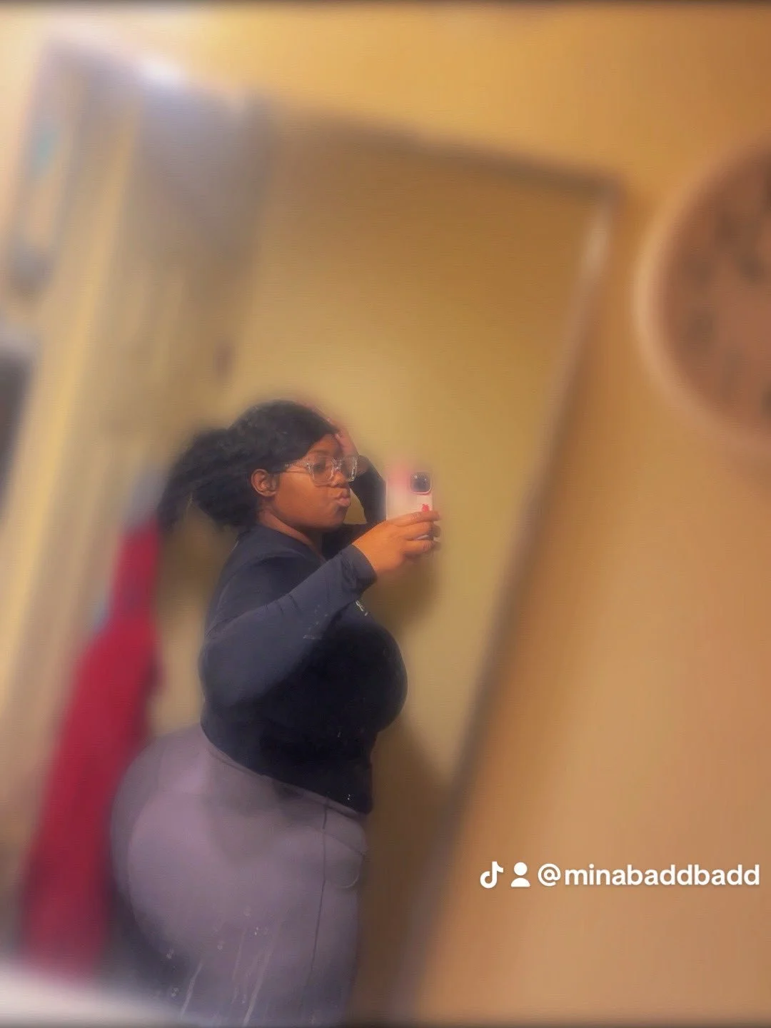 Th1ck eb0nY bbW bo0ty !! main image
