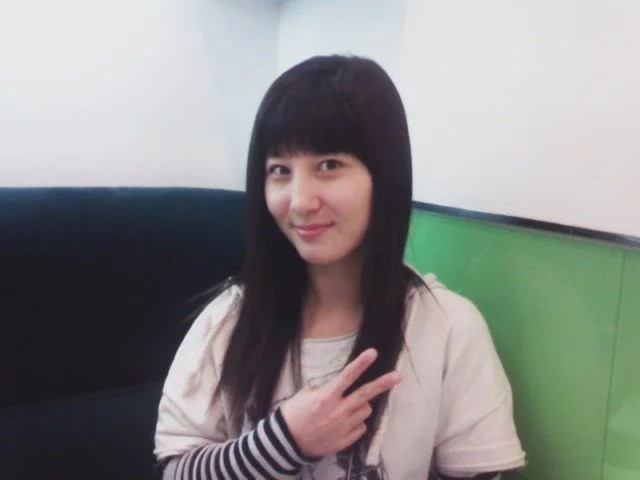 Korean factory worker GF image 6