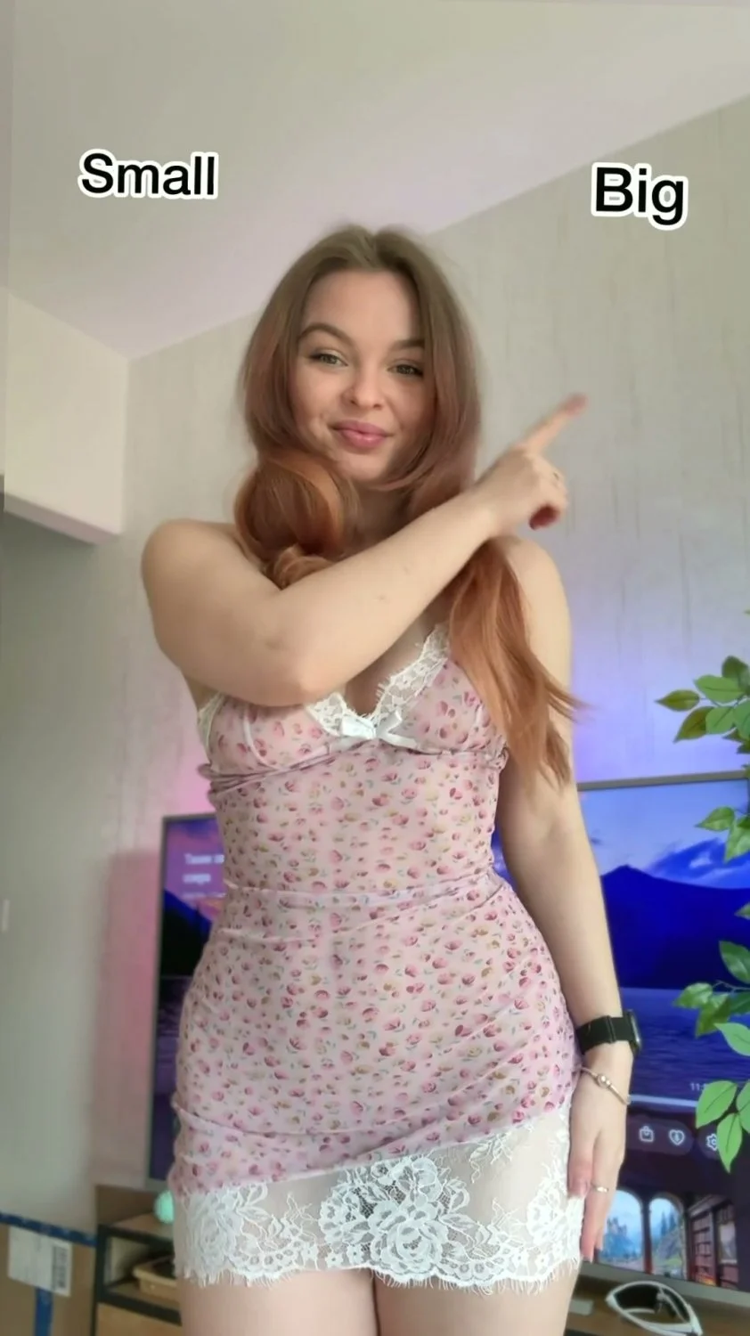🔞 Hot tight big ass nude teasing pussy 😈🍑 Check OF now main image