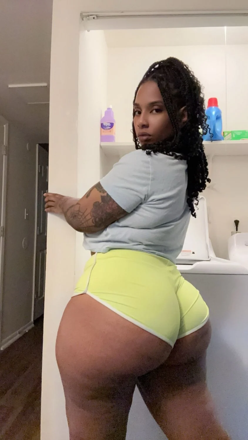 Sexy Thick Mixed ebony mature | phat ass cougar ebony image 24