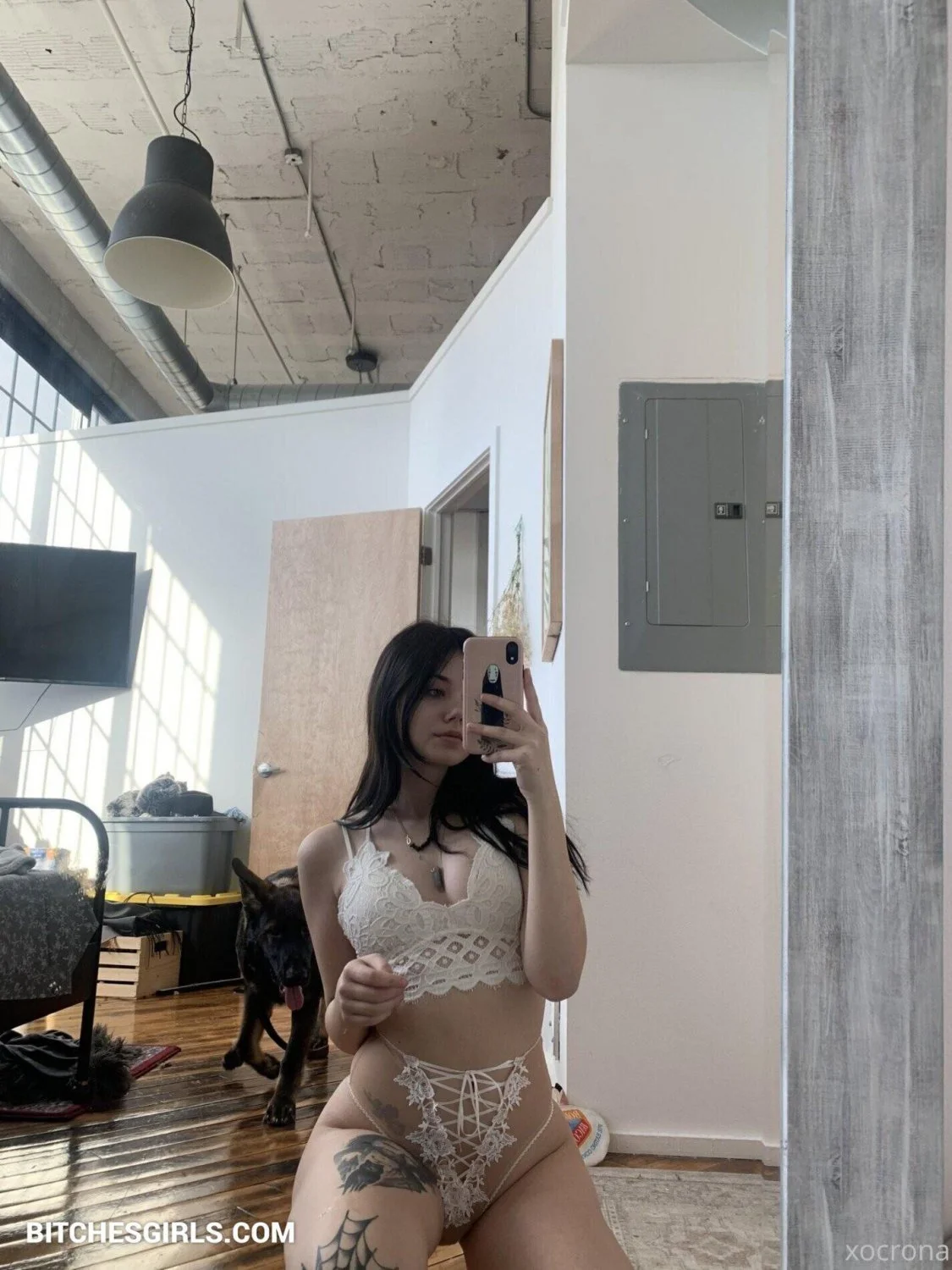 Bust A Nut To A Hot Goth Girl image 4