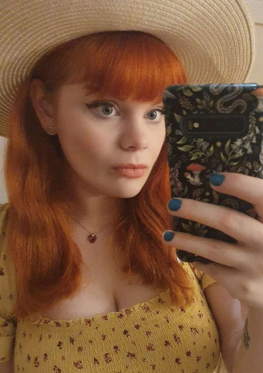 She got a fiance and still craves for bbc, help her out image 2