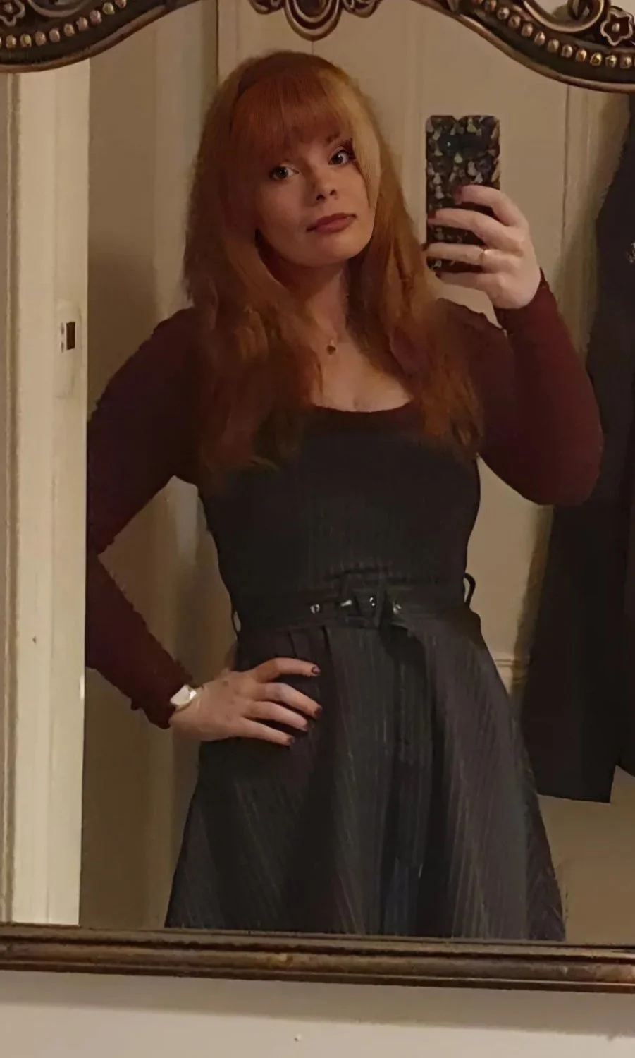 She got a fiance and still craves for bbc, help her out image 3