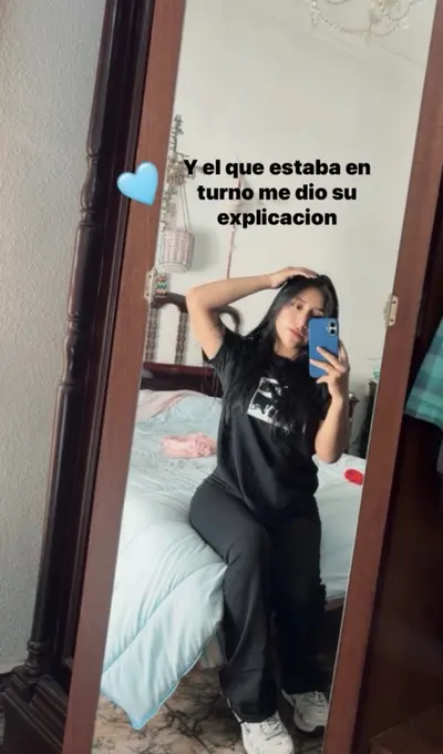 Mi ex chupándomela cover image