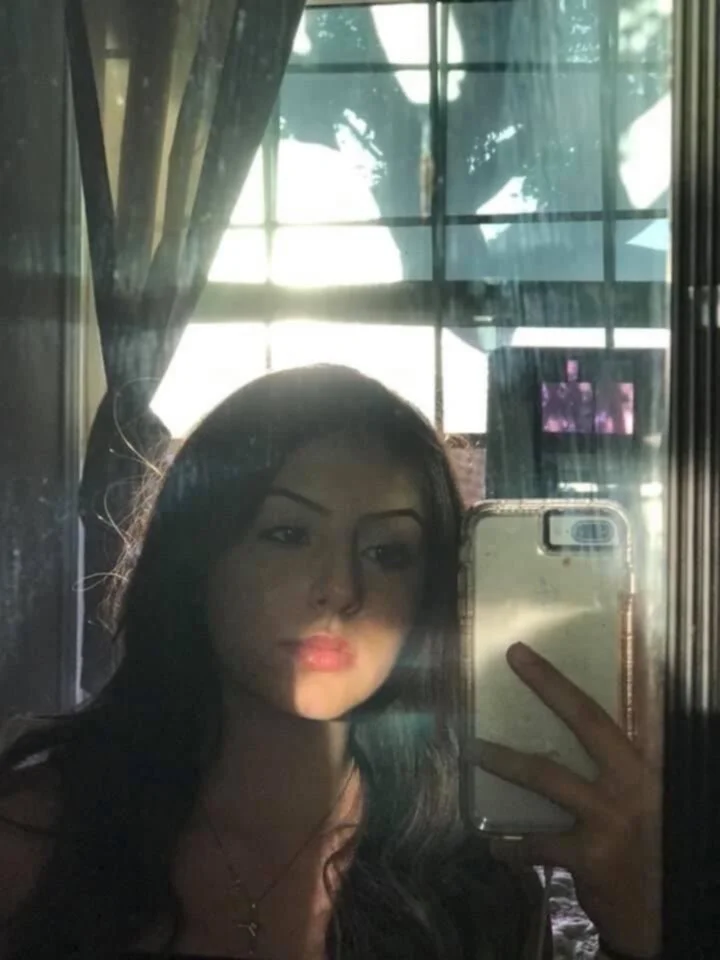 Natalie V image 8