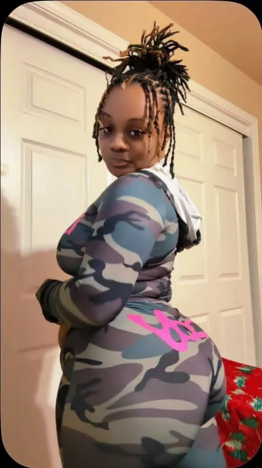 Somebody bm loves to get fuck in the butt & her pussy fire asf image 3