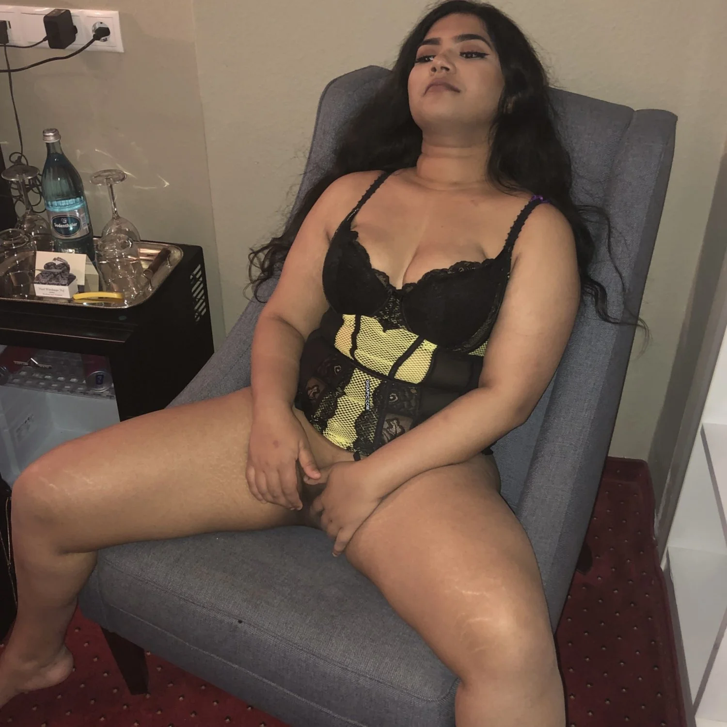 Mythili 31yo image 22