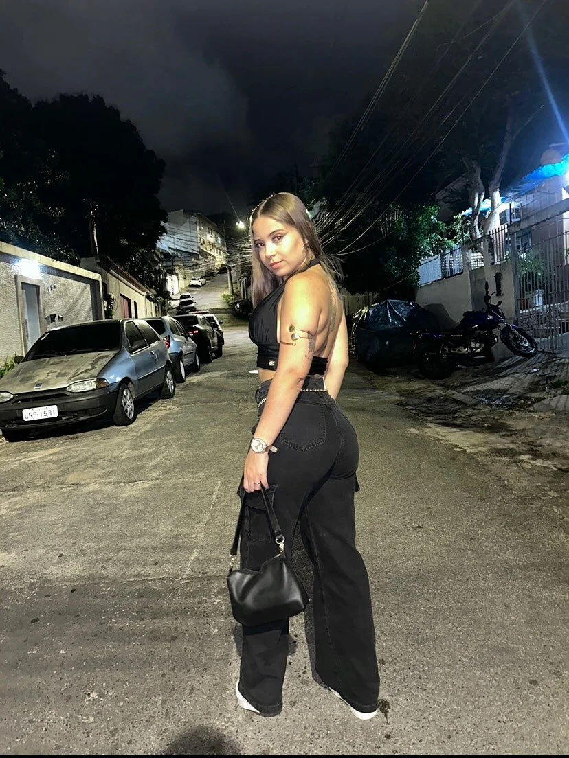 Màrcēllë Crïstînę Novinha Loirinha Gata image 2