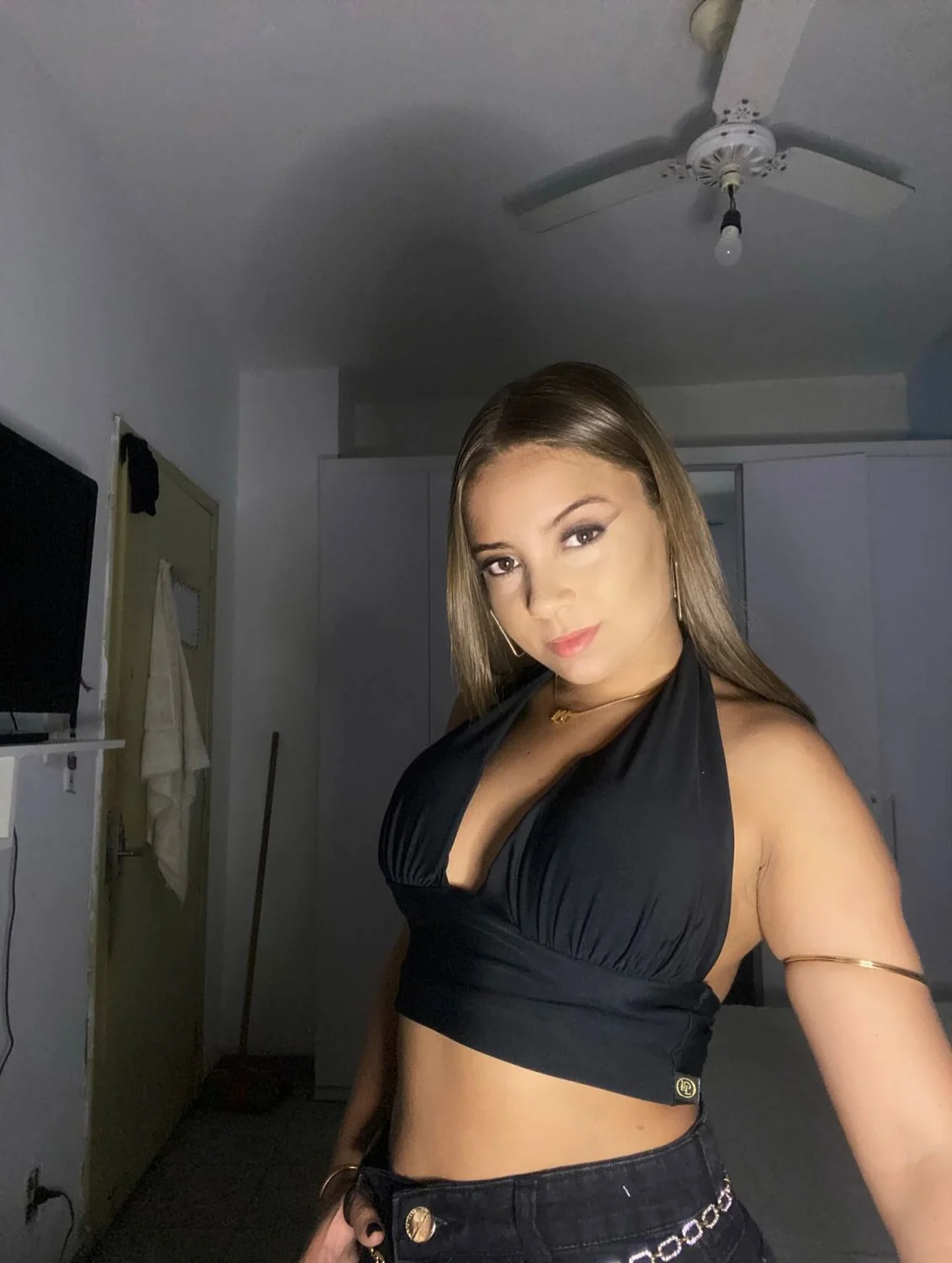 Màrcēllë Crïstînę Novinha Loirinha Gata image 4