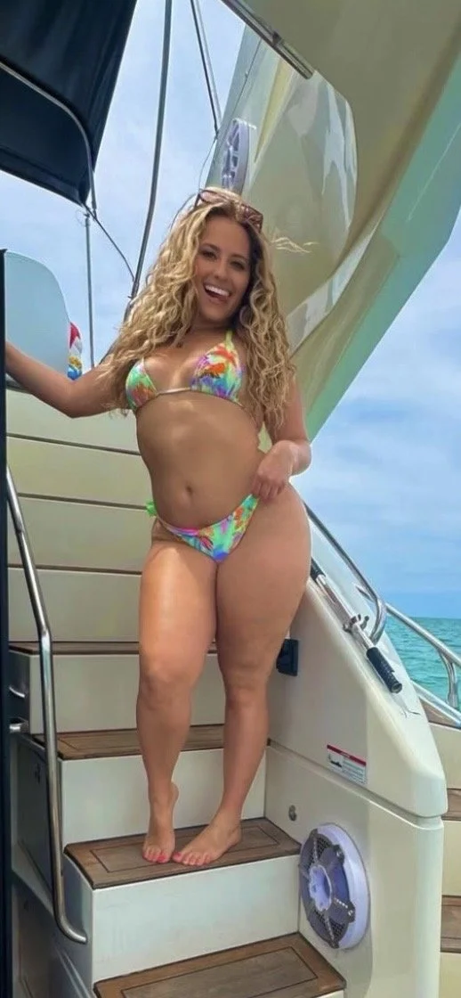 Big booty slut amandaababyxo image 3