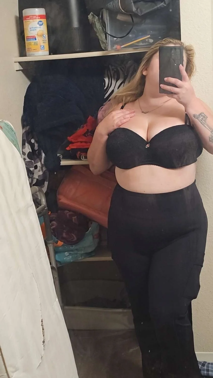Slut latina chola wants to get some bbc image 7