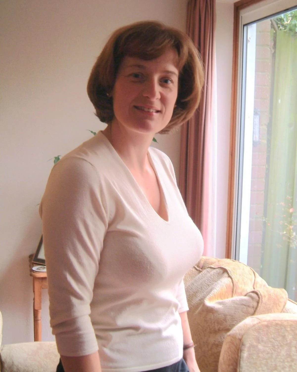 Mature UK milf image 12
