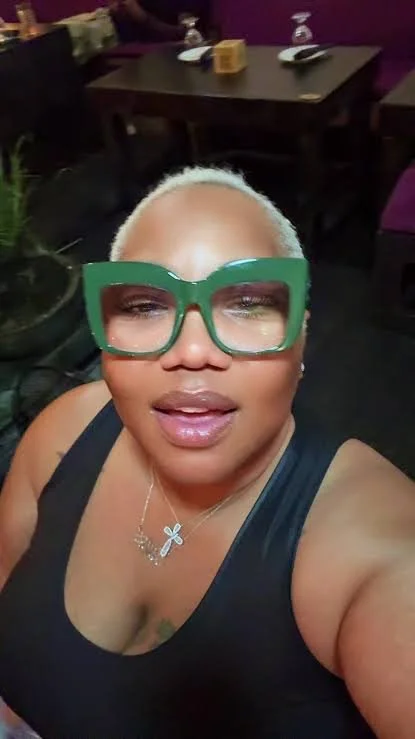 BBw AunTy g0t A B1G oL butT !! main image