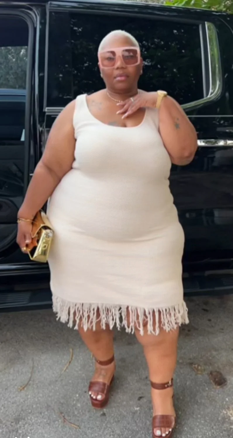 BBw AunTy g0t A B1G oL butT !! image 2