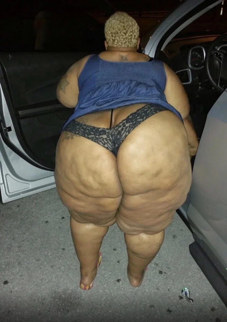 BBw AunTy g0t A B1G oL butT !! image 26