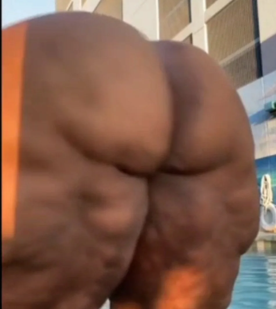 BBw AunTy g0t A B1G oL butT !! image 28