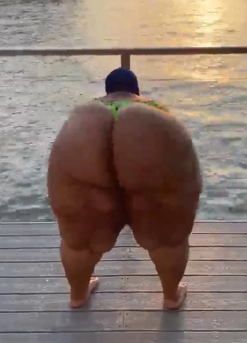 BBw AunTy g0t A B1G oL butT !! image 37