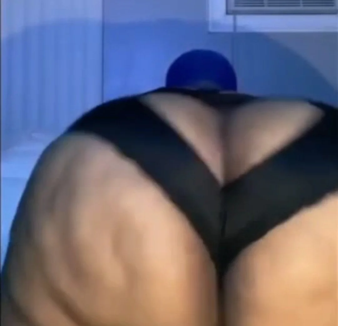 BBw AunTy g0t A B1G oL butT !! image 38