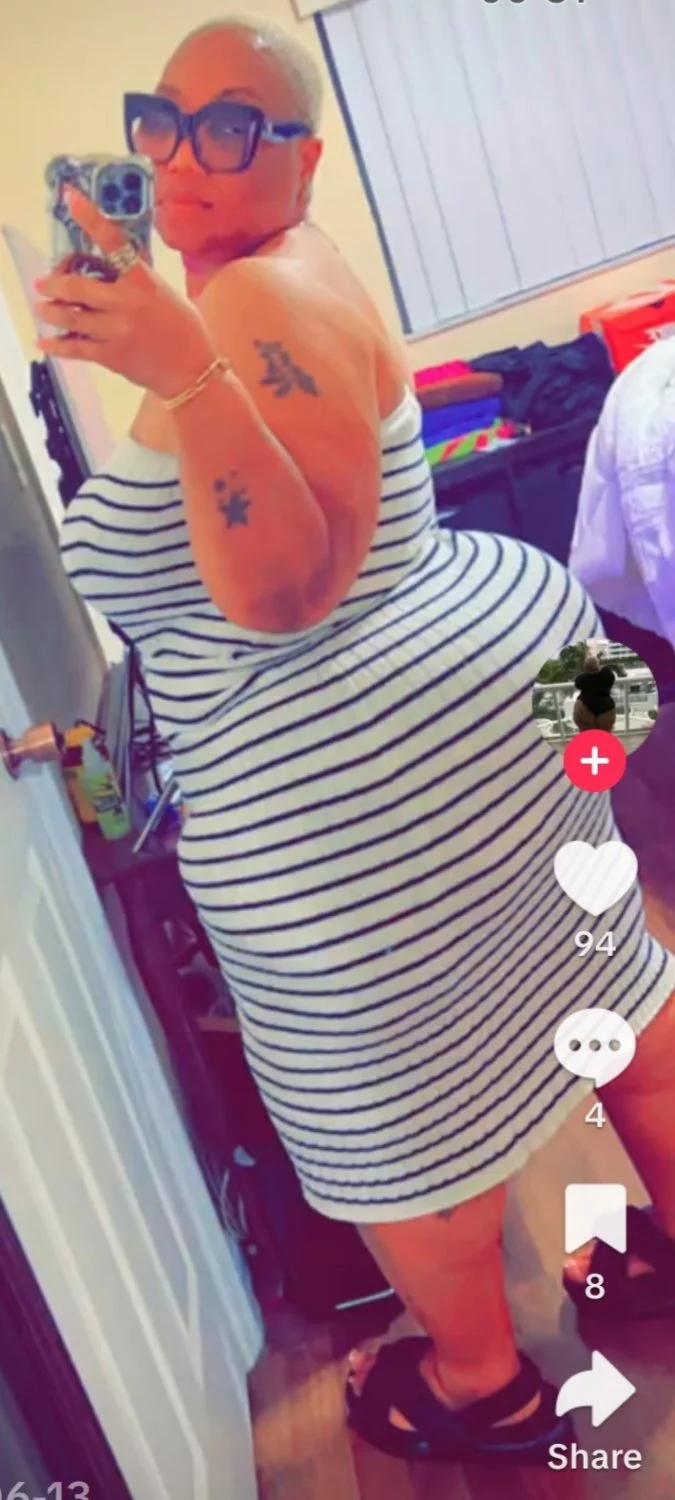 BBw AunTy g0t A B1G oL butT !! image 6