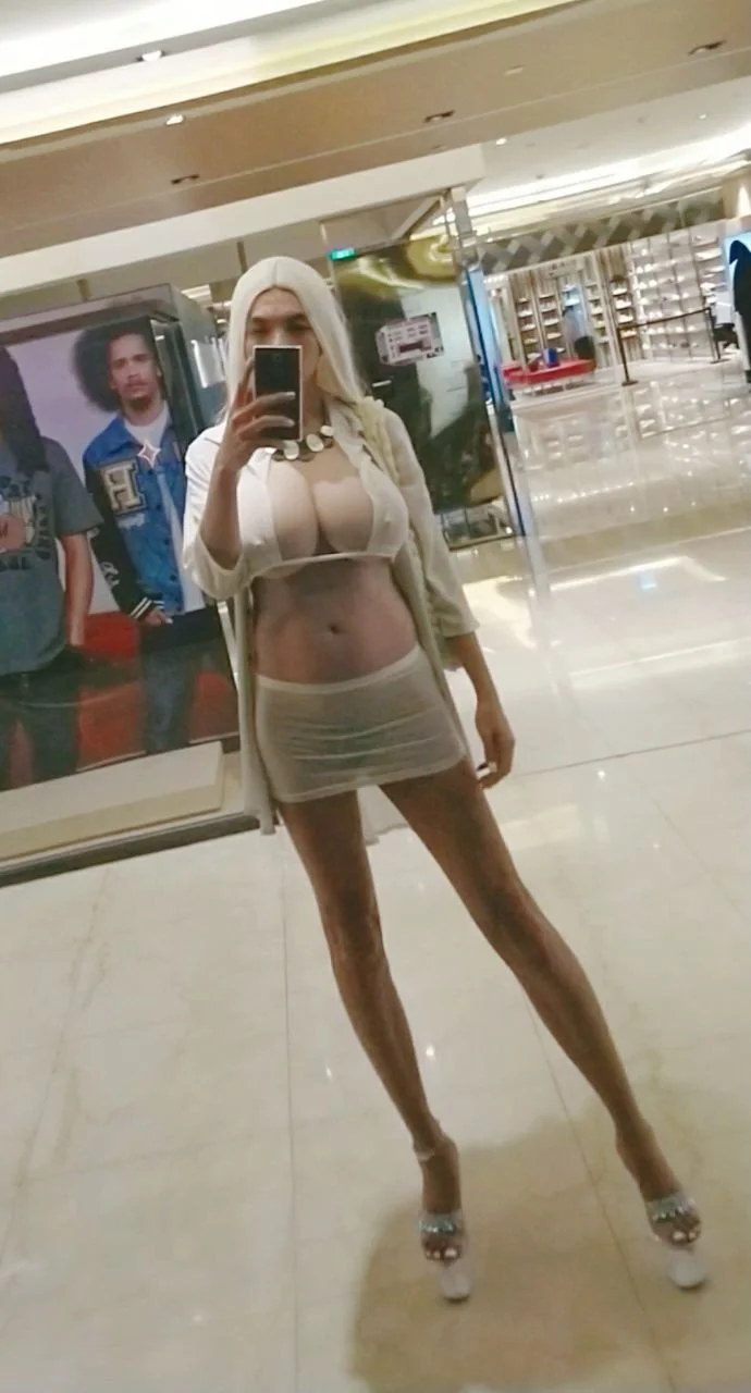 Chinese Exhibitionist Crossdresser 09 main image