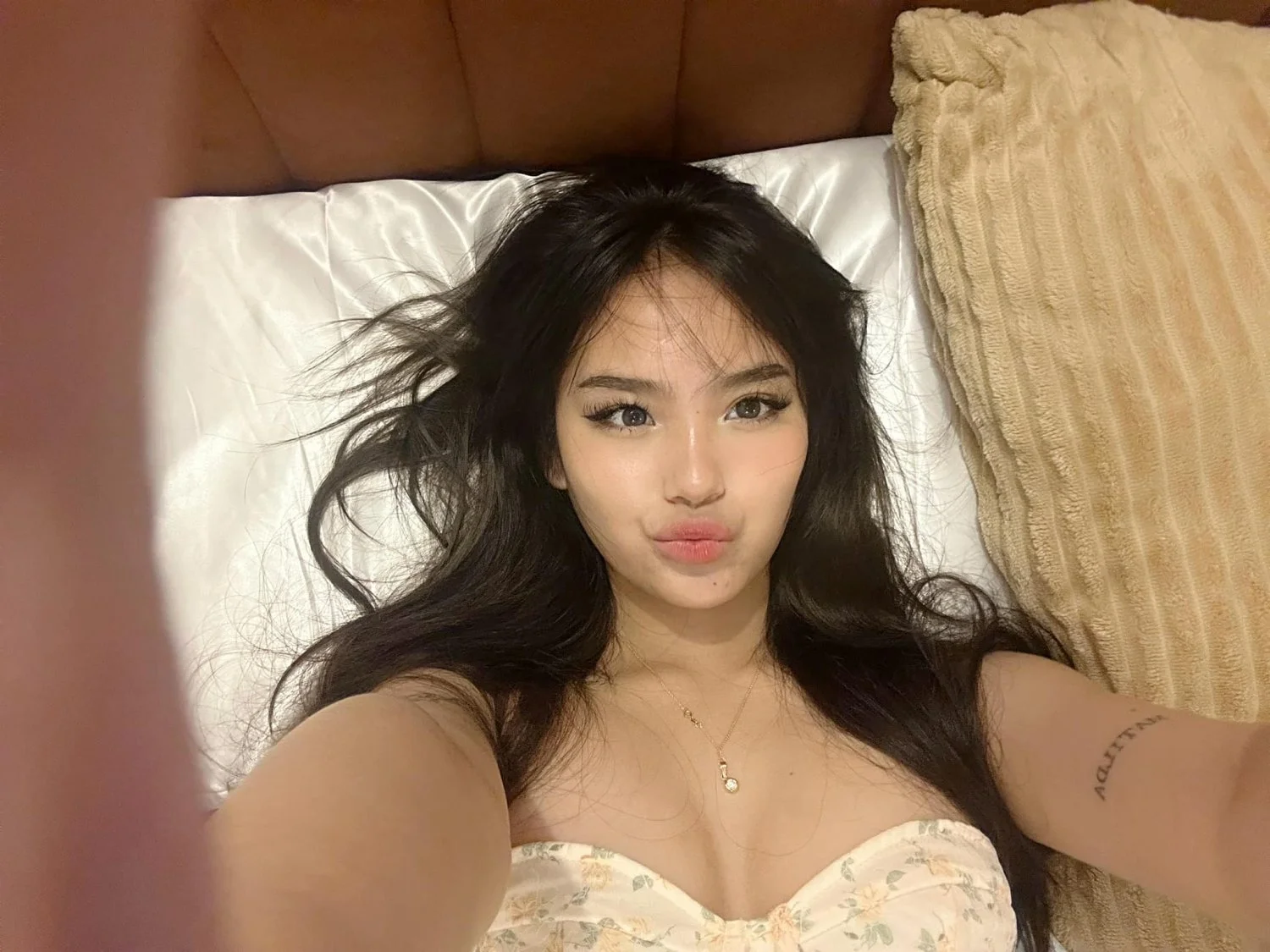 Asian ABG for tribute image 20