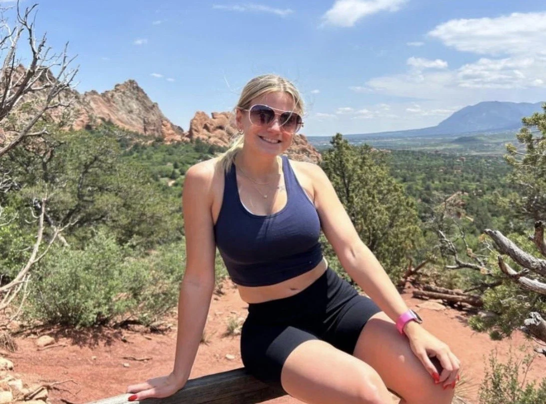 Teacher found on Tinder. Pics leaked image 6