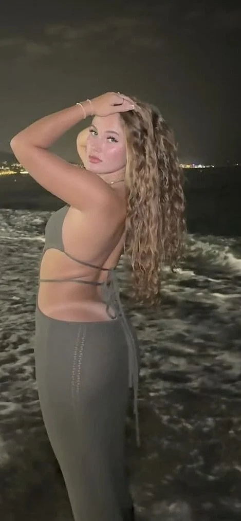 College Cuban slut shows off her thick ass and incredible body image 9