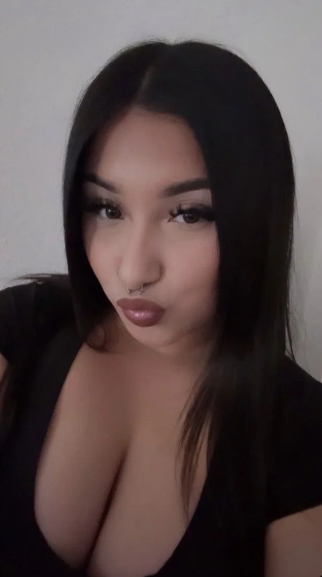 Busty latina IRL main image