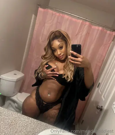 Baddie 🤌🏾 cover image