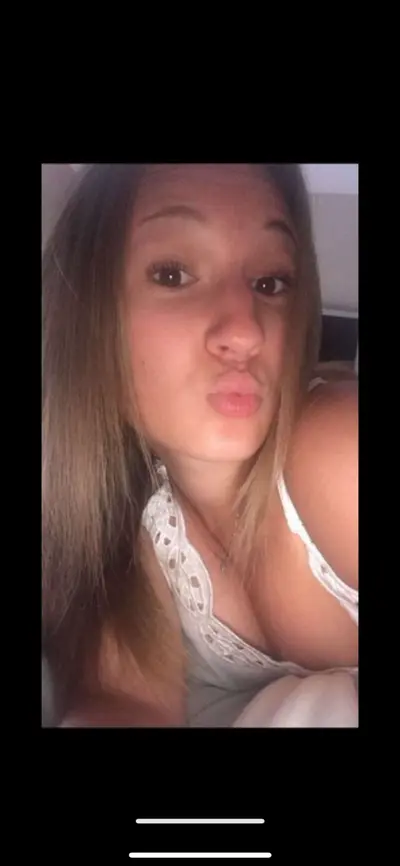 Clara 19 yo cover image