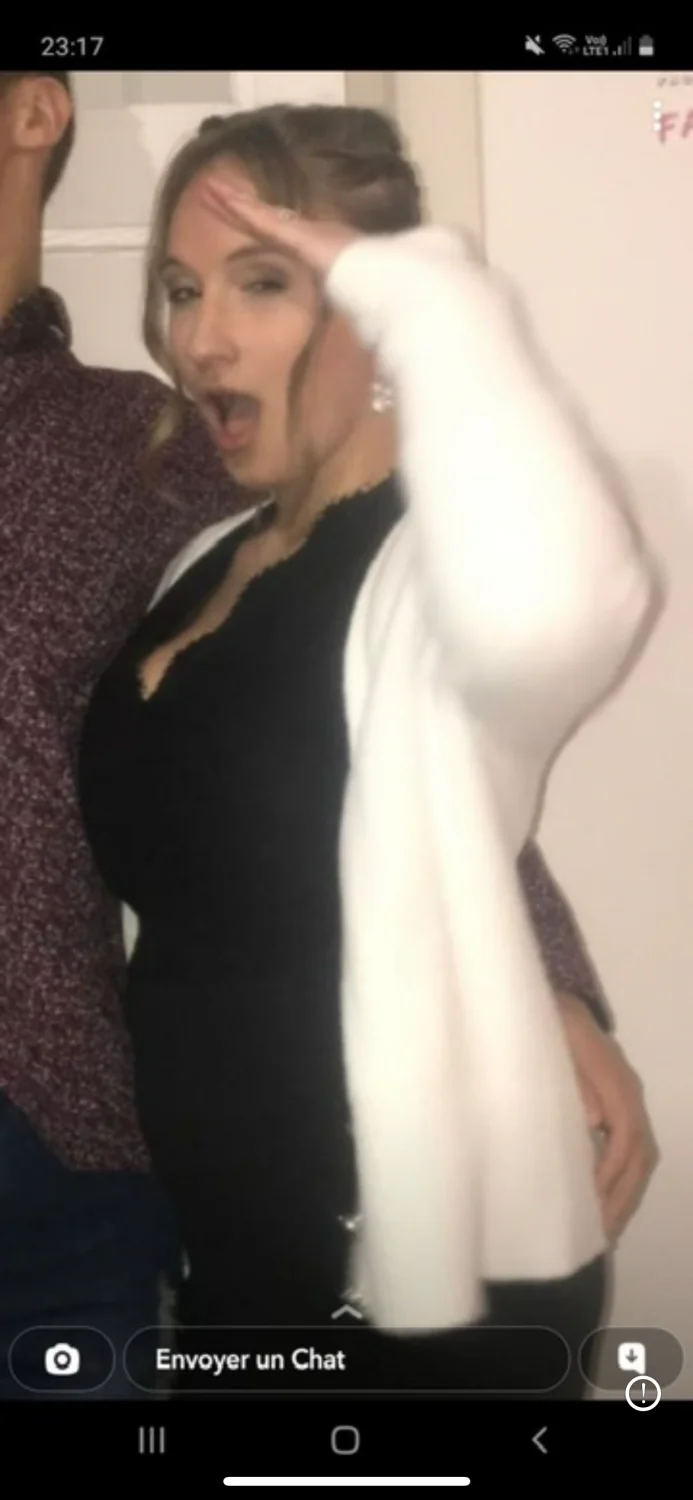Clara 19 yo image 17