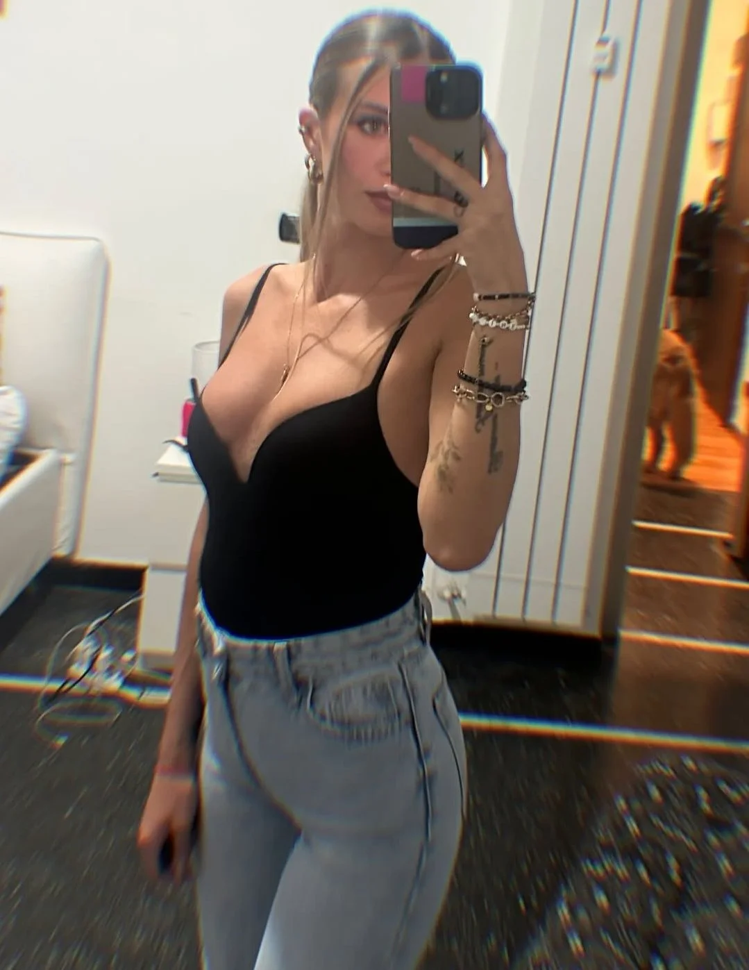 Andrea image 4