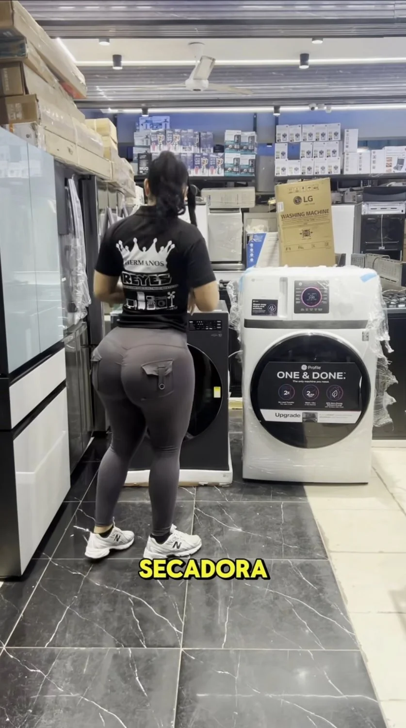 Vendedora GOSTOSA da poha!!!🔥 image 23