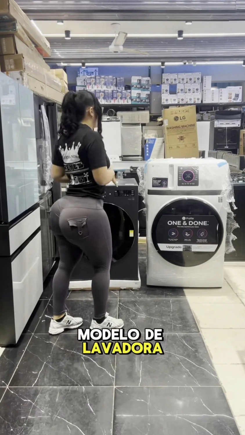 Vendedora GOSTOSA da poha!!!🔥 image 33