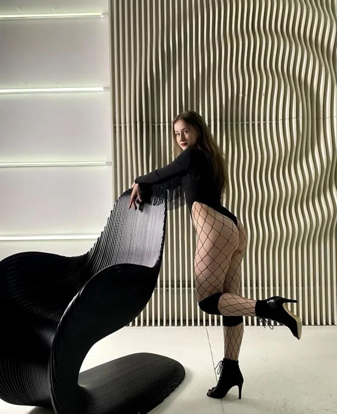 Big ass slut image 7